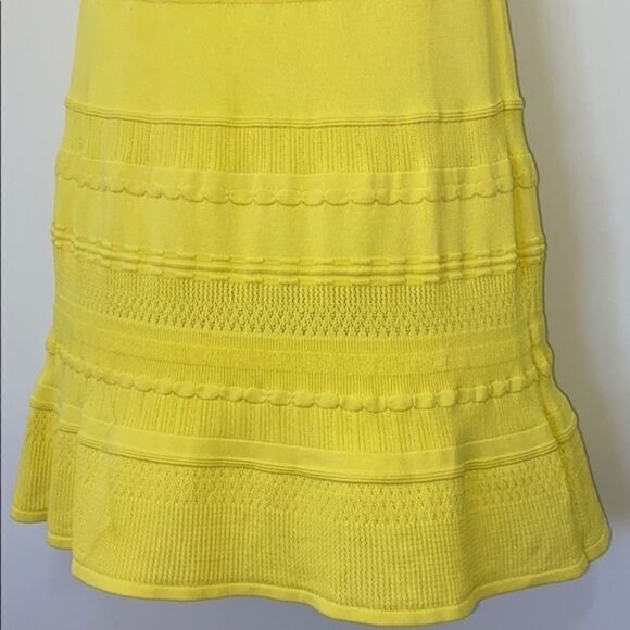 BCBG DRESS "WILMA" LEMON YELLOW BANDED KNIT NEW WITH TAG! SZ SM 4-6 - Picture 5 of 9